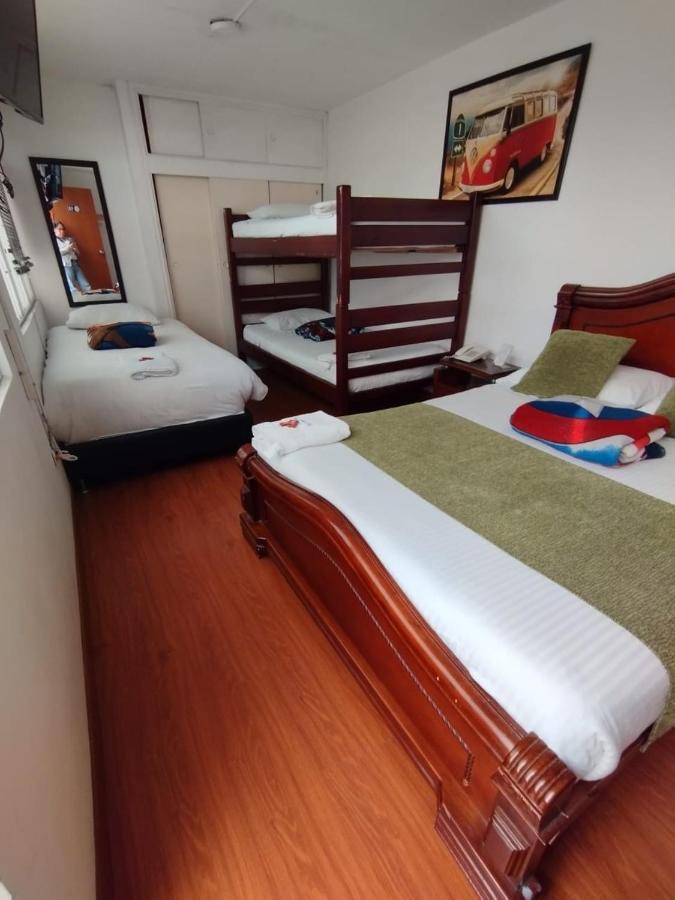 Hotel Comic City Bogota Ngoại thất bức ảnh